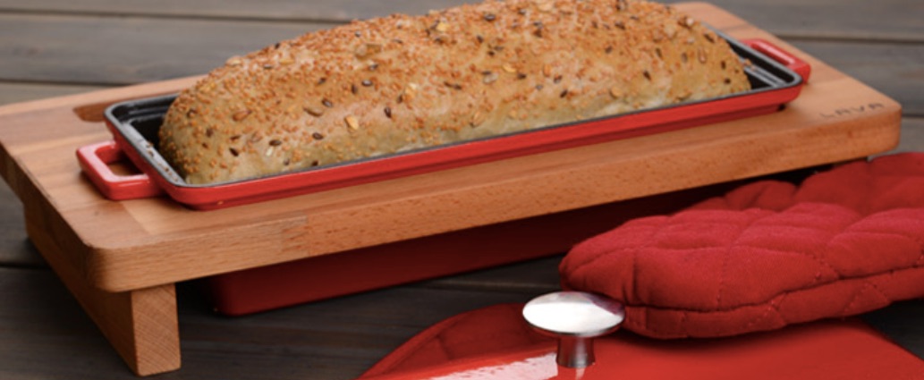 Lava terrina in ghisa cuoci pane con supporto in legno 8,5x26,5x6 cm
